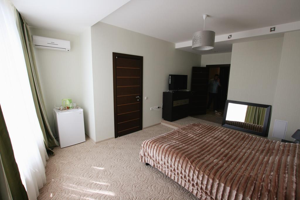 Mini Hotel In Observatorniy Odessa Phòng bức ảnh